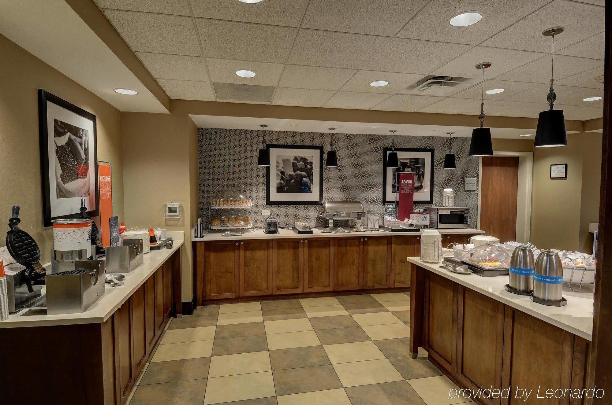 Hampton Inn & Suites Baltimore/Woodlawn Exteriér fotografie